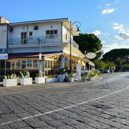 Paradise Apartment Giardini-Naxos
