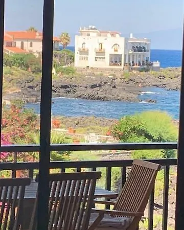 Apartment Paradise *